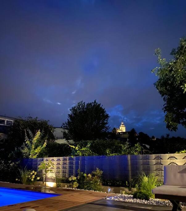 Villa Mit Pool Siegburg Kültér fotó